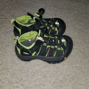 Keen Kids Newport H2 (Toddler 8)